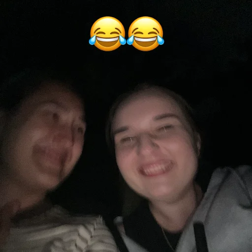 😀